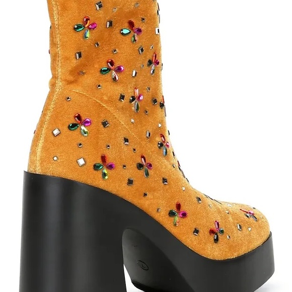 Betsy Johnson tan faux suede embellished Harriet boots - Picture 2 of 9